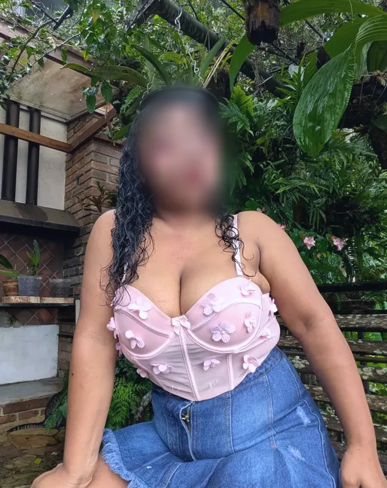 Ada, 22