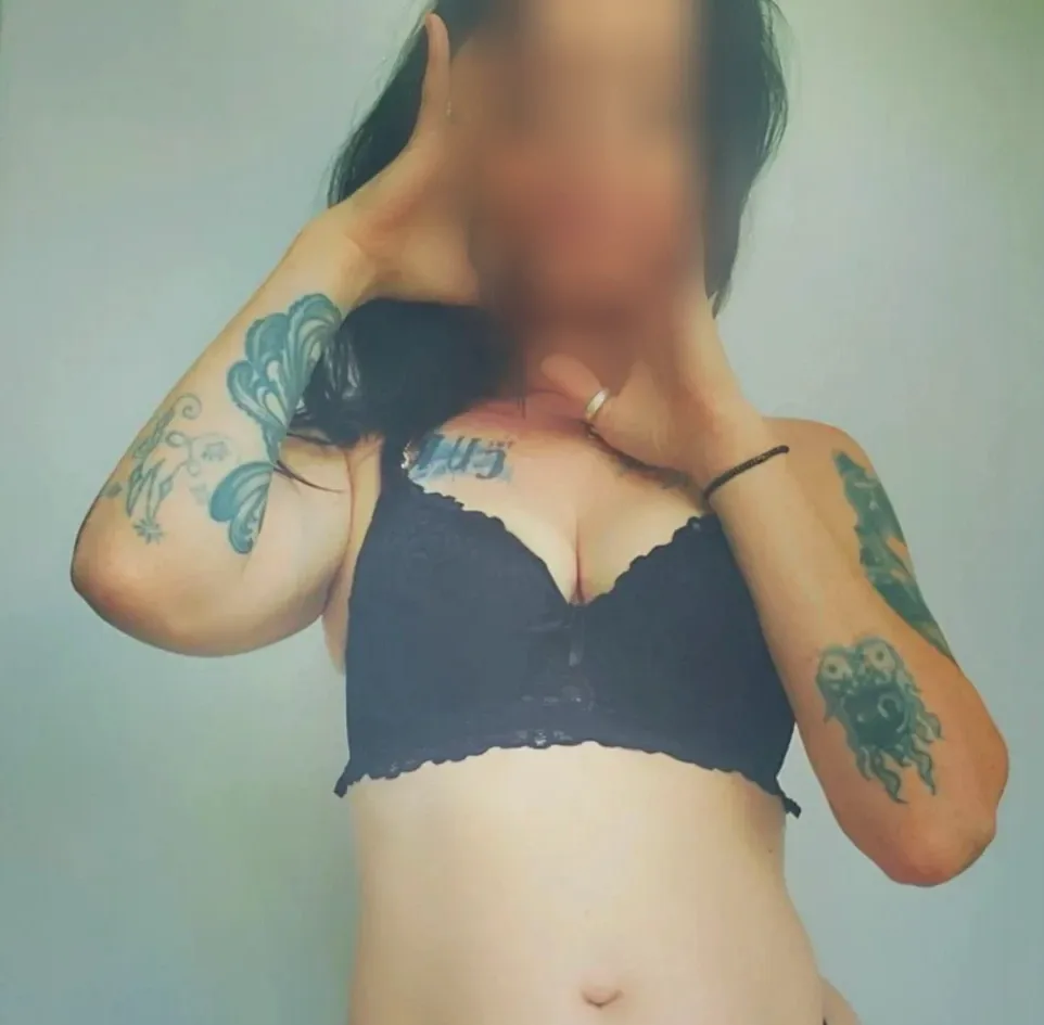 Aoife, 37
